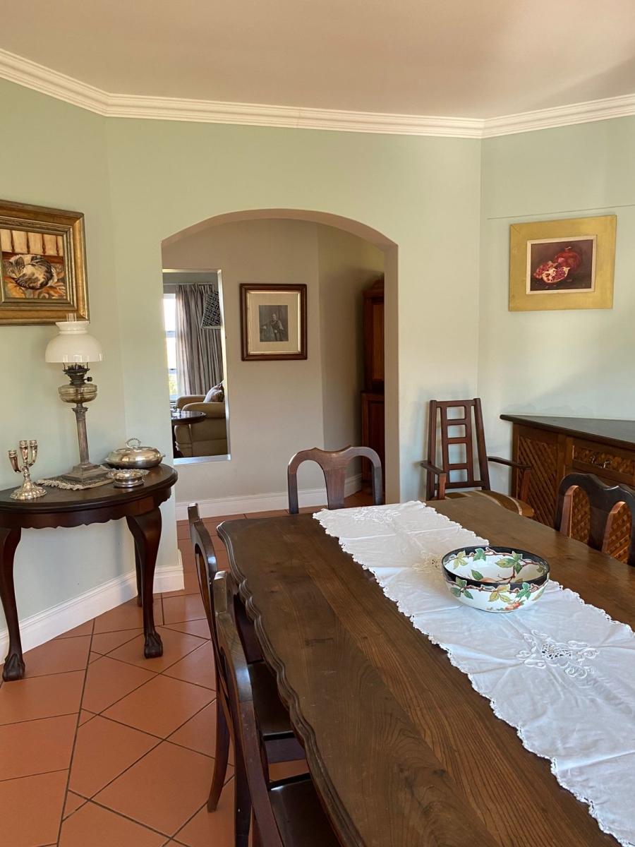 5 Bedroom Property for Sale in Seafield Eastern Cape